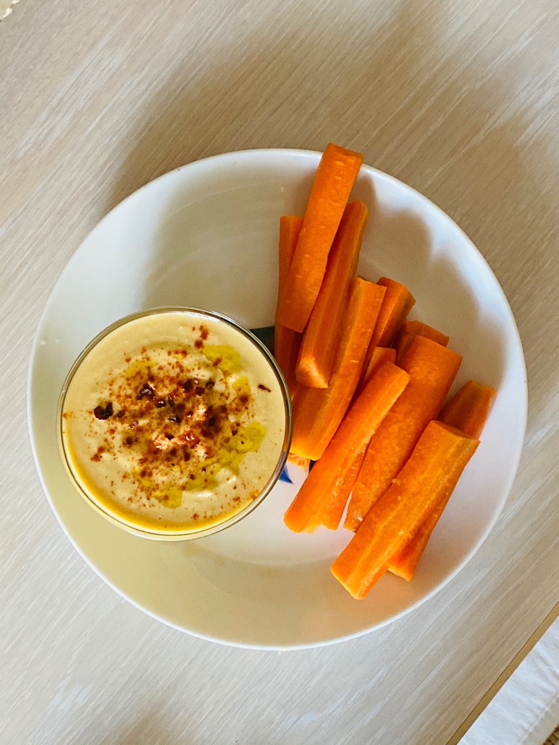 Bâtonnets de Carotte + Houmous Light