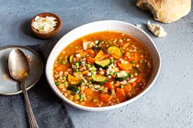 Soupe Crétoise à l’Orge & Tomates
