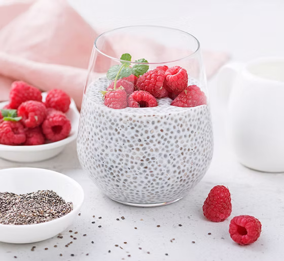 Pudding Chia – Lait d’Amande – Fruits Rouges
